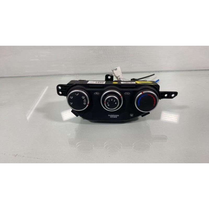 Commande chauffage KIA PICANTO 2 Photo n°3