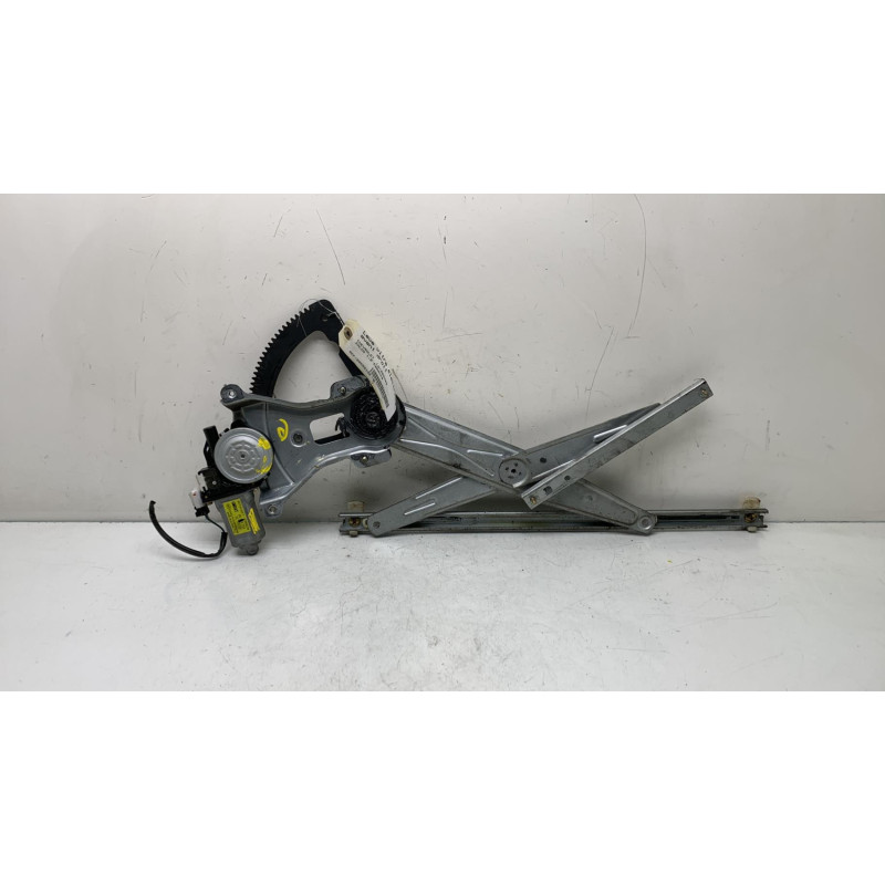 Leve vitre electrique avant droit CHEVROLET KALOS Photo n°3