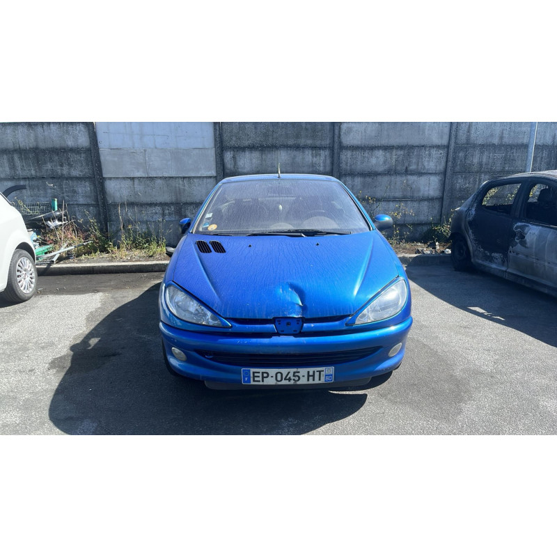 Attache ceinture avant droit PEUGEOT 206 Photo n°4