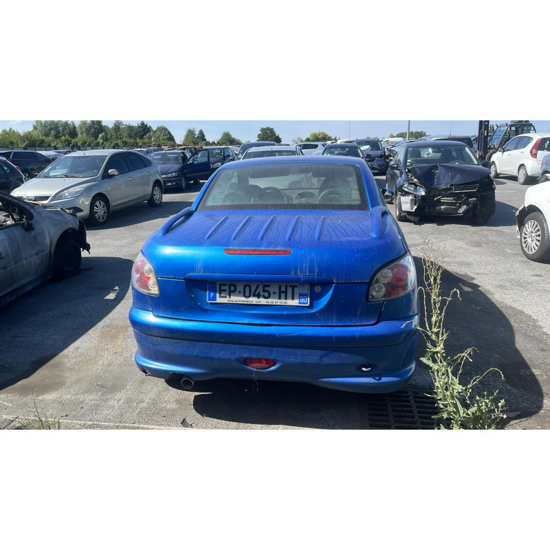 Attache ceinture avant droit PEUGEOT 206 Photo n°7