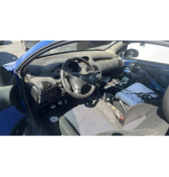 Attache ceinture avant droit PEUGEOT 206