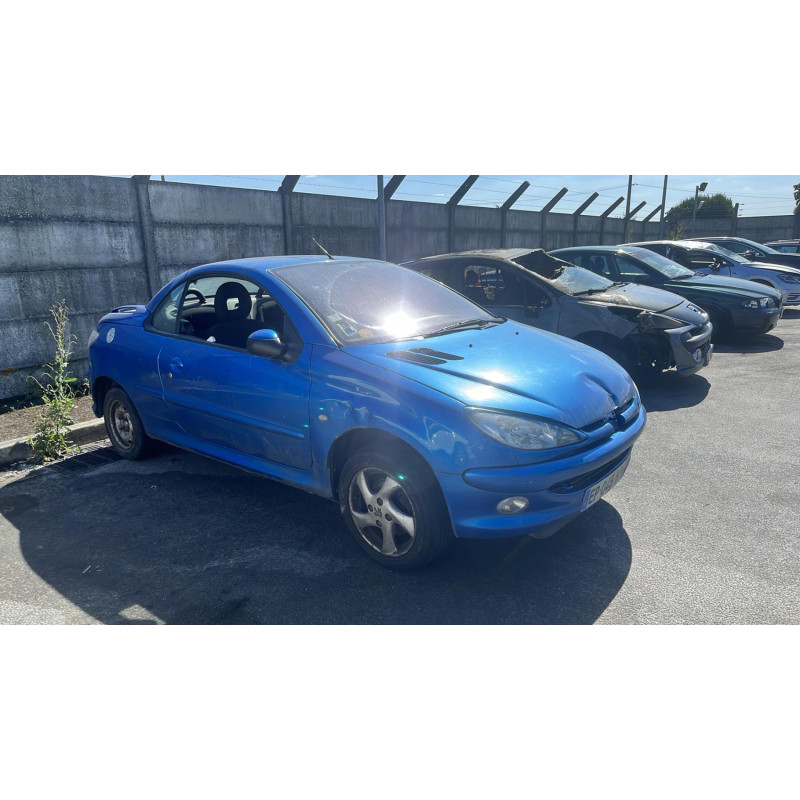 Attache ceinture avant droit PEUGEOT 206 Photo n°11