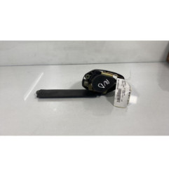 Pretensionneur de ceinture avant droit PEUGEOT 206