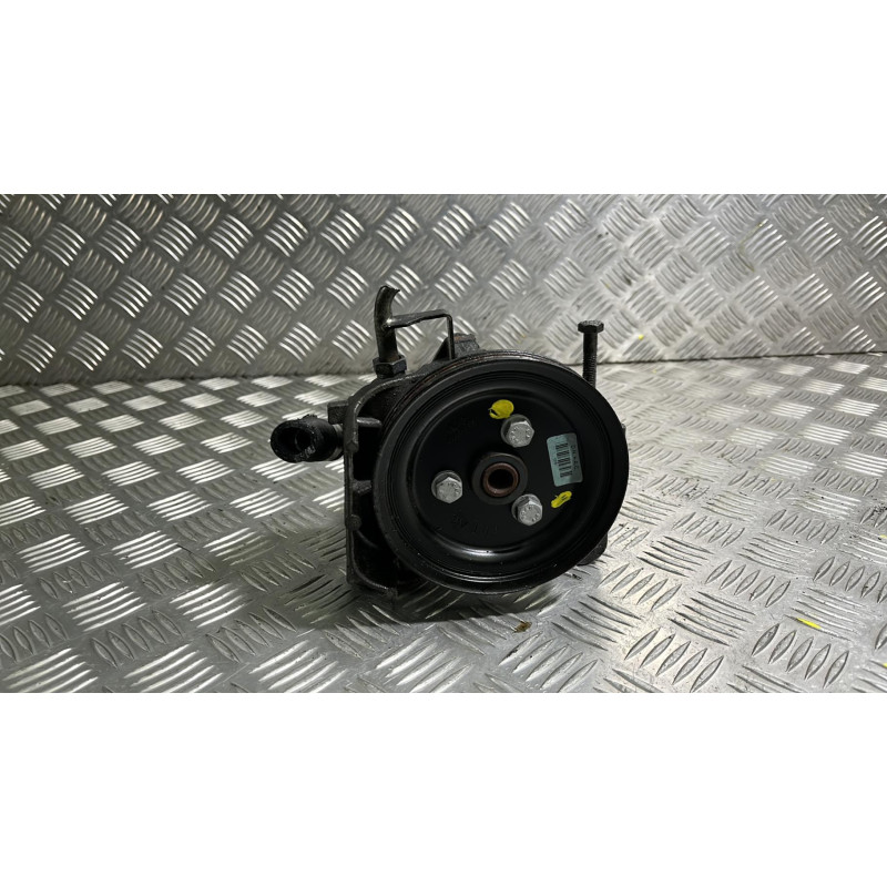 Pompe de direction FIAT FIORINO 3 Photo n°1