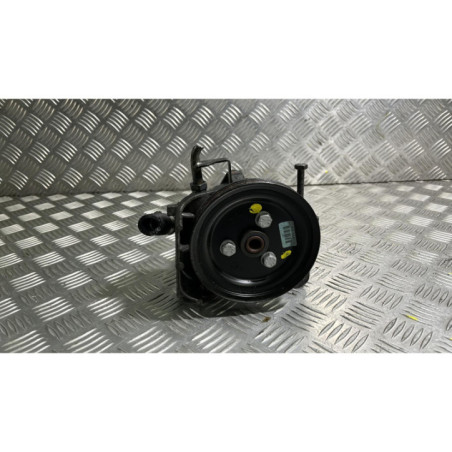 Pompe de direction FIAT FIORINO 3 Photo n°1