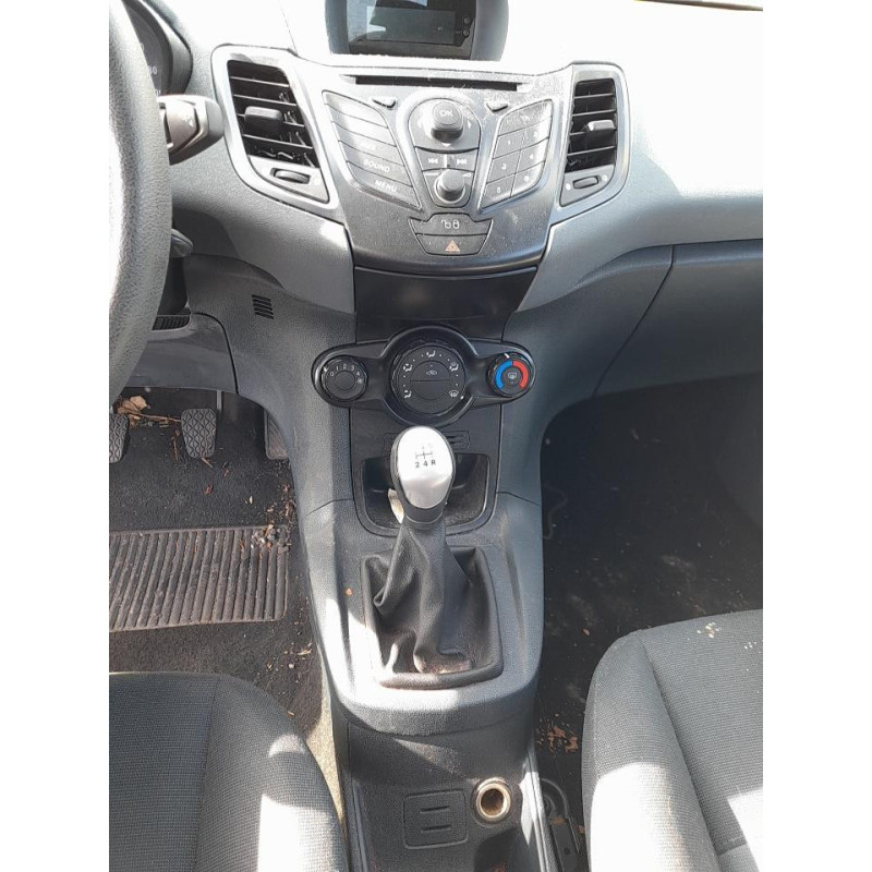Poignee interieur avant droit FORD FIESTA 6 Photo n°9