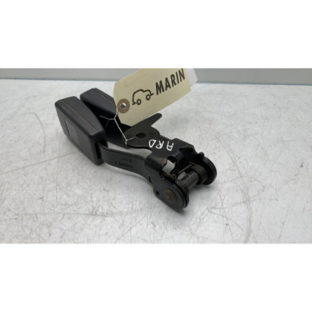 Attache ceinture arriere droit RENAULT KOLEOS 1