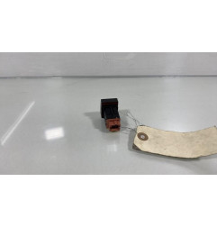 Bouton de warning PEUGEOT 3008 1