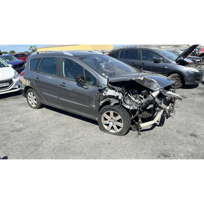 Vitre arriere droit PEUGEOT 308 1 SW Photo n°7