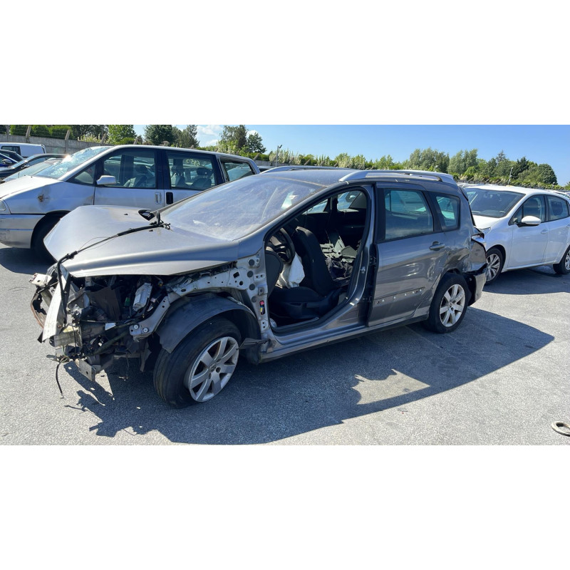 Vitre arriere droit PEUGEOT 308 1 SW Photo n°8