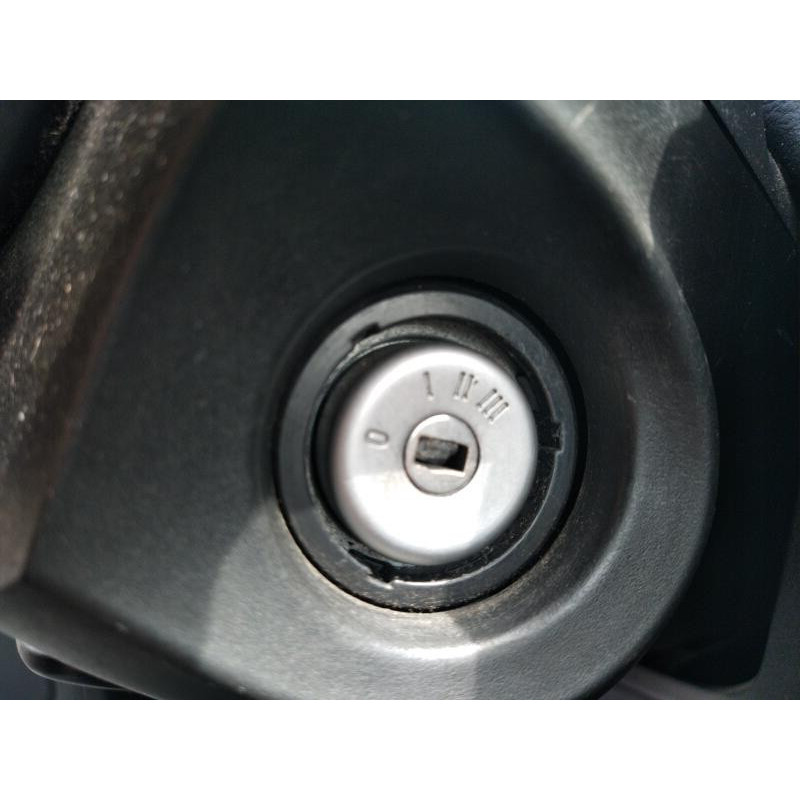 Arret de porte arriere droit FORD C-MAX 1 Photo n°8