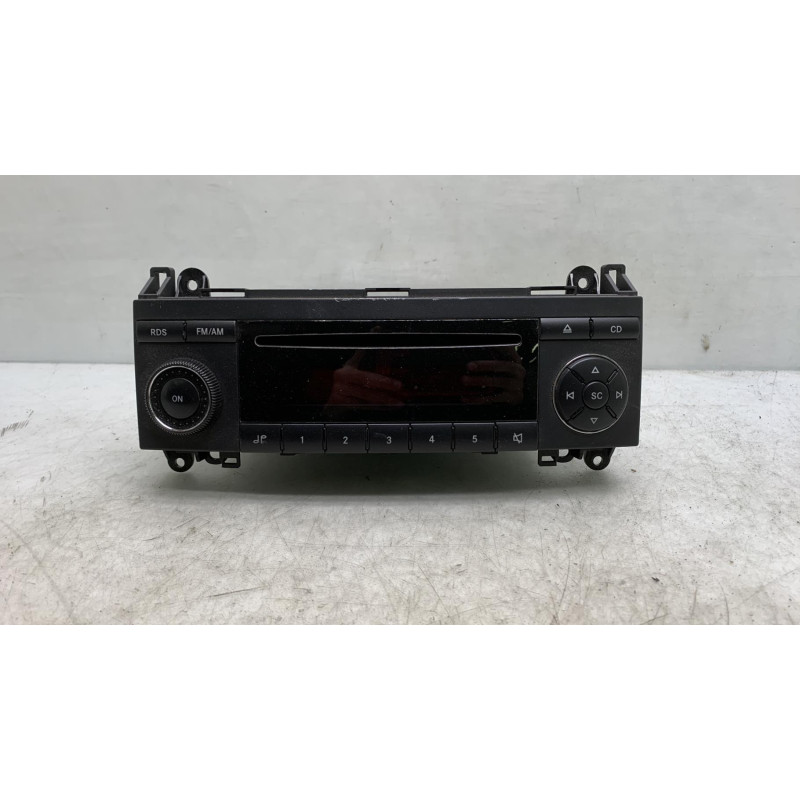 Autoradio d'origine MERCEDES CLASSE B 245 Photo n°4