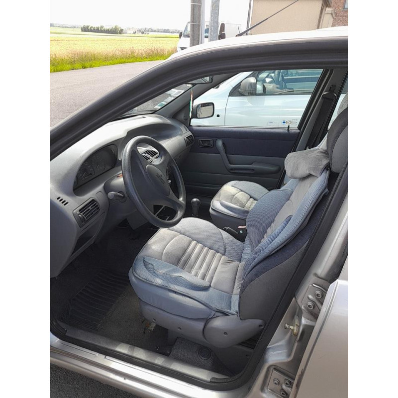 Malle/Hayon arriere FIAT PUNTO 1 Photo n°4