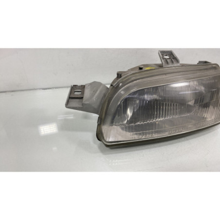 Optique avant principal gauche (feux)(phare) FIAT PUNTO 1