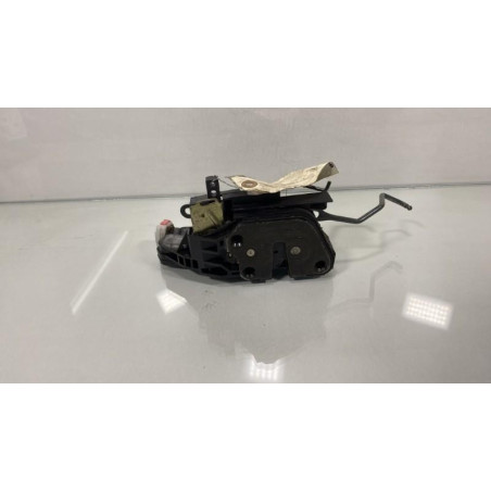 Serrure avant gauche HYUNDAI MATRIX Photo n°1