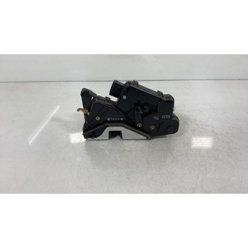 Serrure arriere droit BMW SERIE 3 E46 Photo n°1