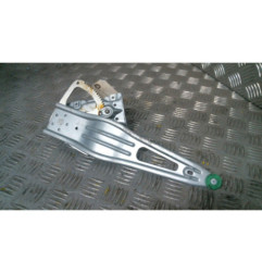 Leve vitre mecanique arriere droit TOYOTA YARIS 2