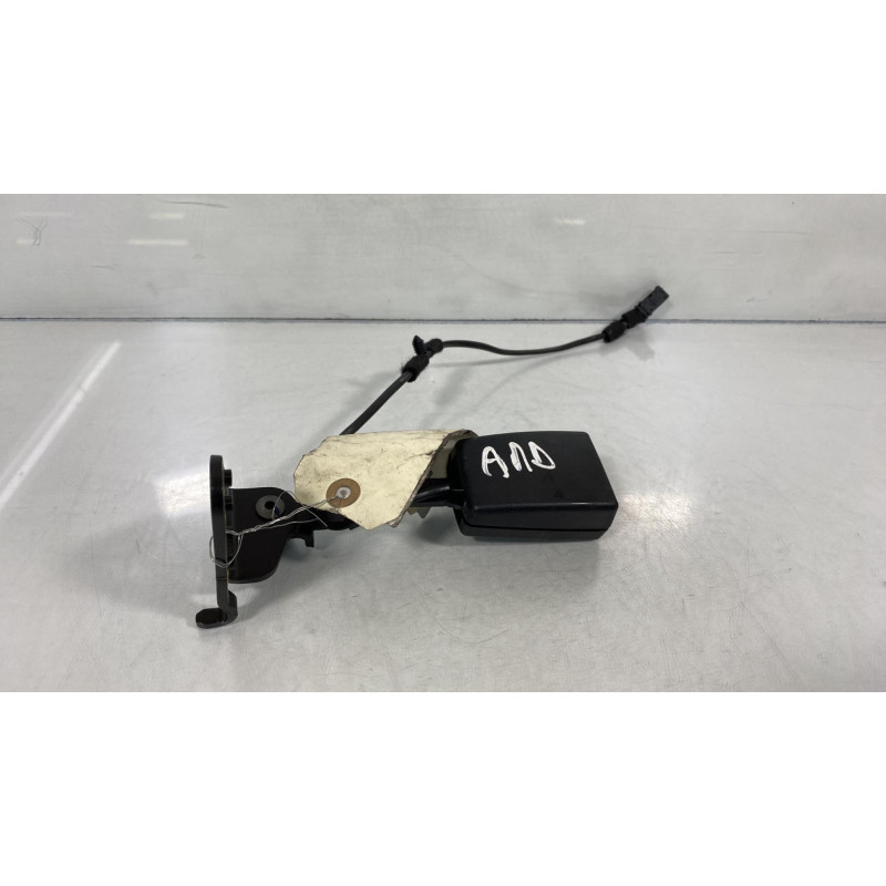 Attache ceinture arriere droit CITROEN C5 2 Photo n°2