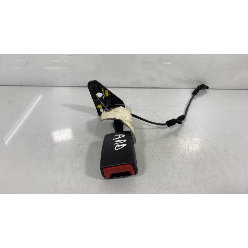 Attache ceinture arriere droit CITROEN C5 2 Photo n°3