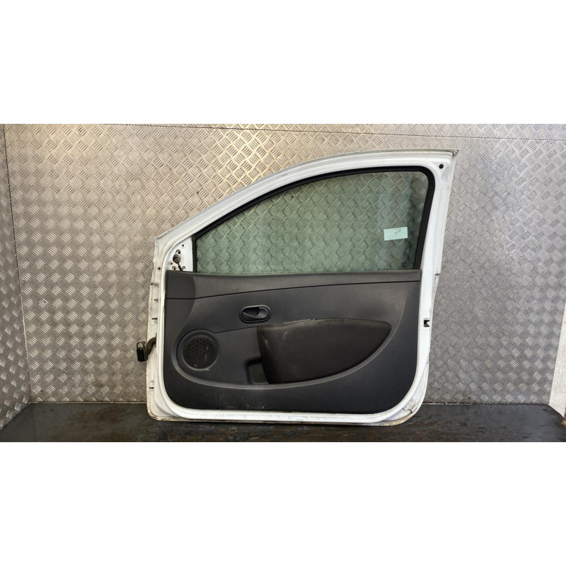 Porte avant droit RENAULT CLIO 3 Photo n°3