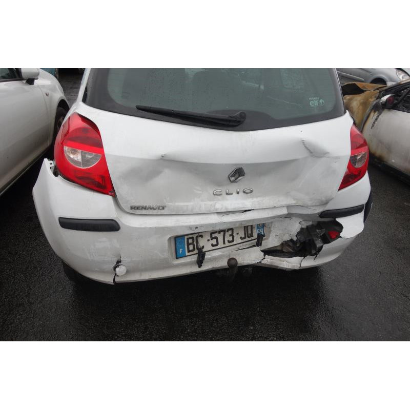 Porte avant droit RENAULT CLIO 3 Photo n°13