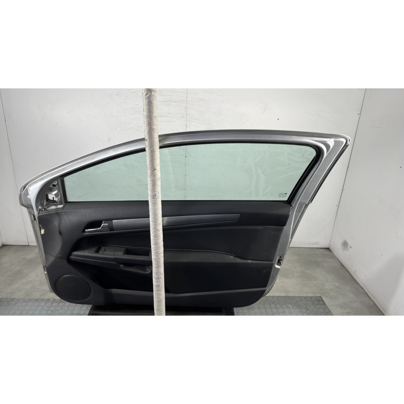 Porte avant droit OPEL ASTRA H Photo n°8