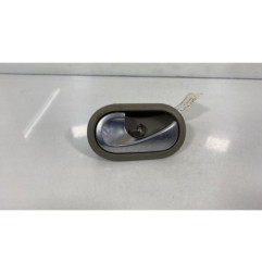 Poignee interieur arriere gauche RENAULT CLIO 3 Photo n°1