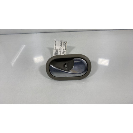 Poignee interieur avant droit RENAULT CLIO 3