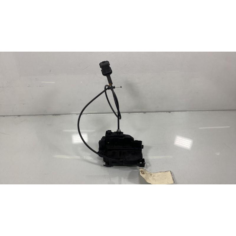 Serrure arriere droit RENAULT CLIO 3 Photo n°2