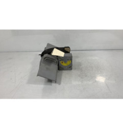 Pretensionneur de ceinture avant gauche MERCEDES CLASSE C 203