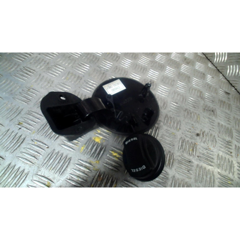 Trappe d'essence CHEVROLET CAPTIVA Photo n°2