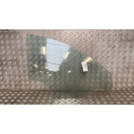 Vitre avant droit CHEVROLET CAPTIVA Photo n°1