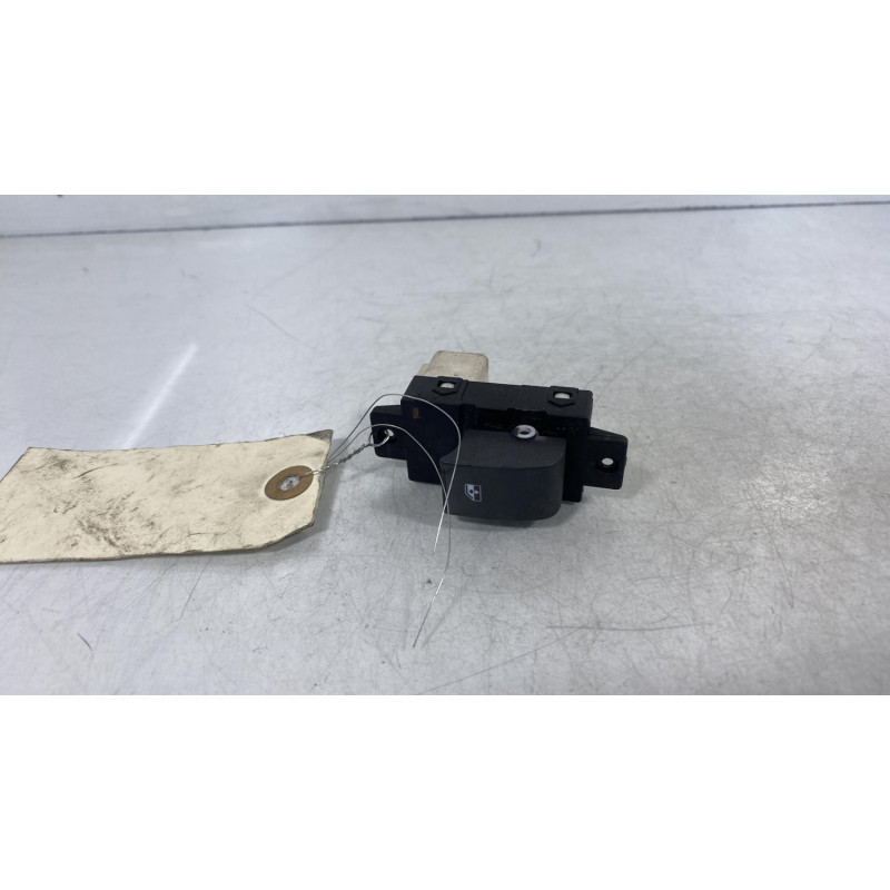 Interrupteur de leve vitre avant droit CHEVROLET CAPTIVA Photo n°2