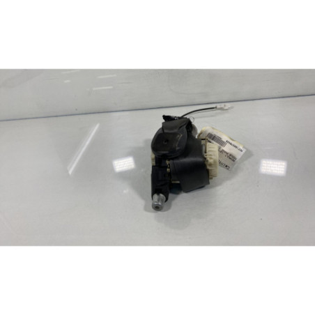 Pretensionneur de ceinture avant droit RENAULT MODUS Photo n°1