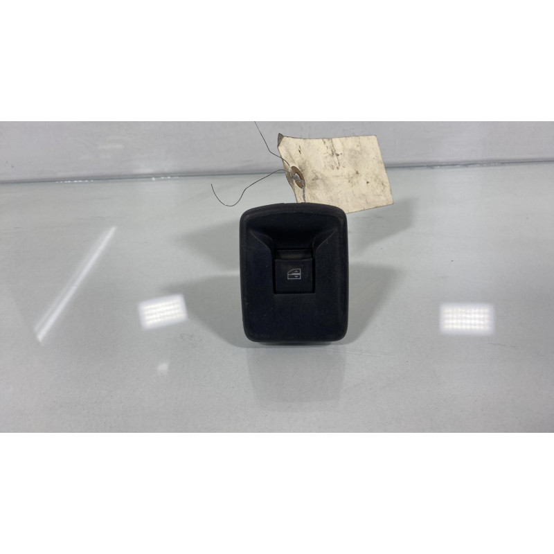 Interrupteur de leve vitre avant droit DACIA SANDERO 2 Photo n°3