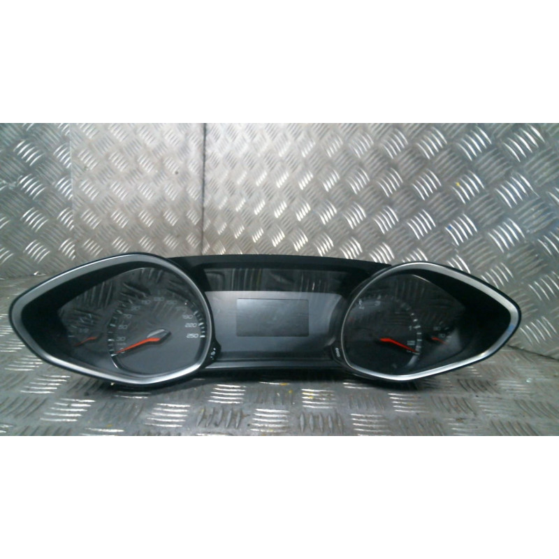 Compteur PEUGEOT 308 2 Photo n°1