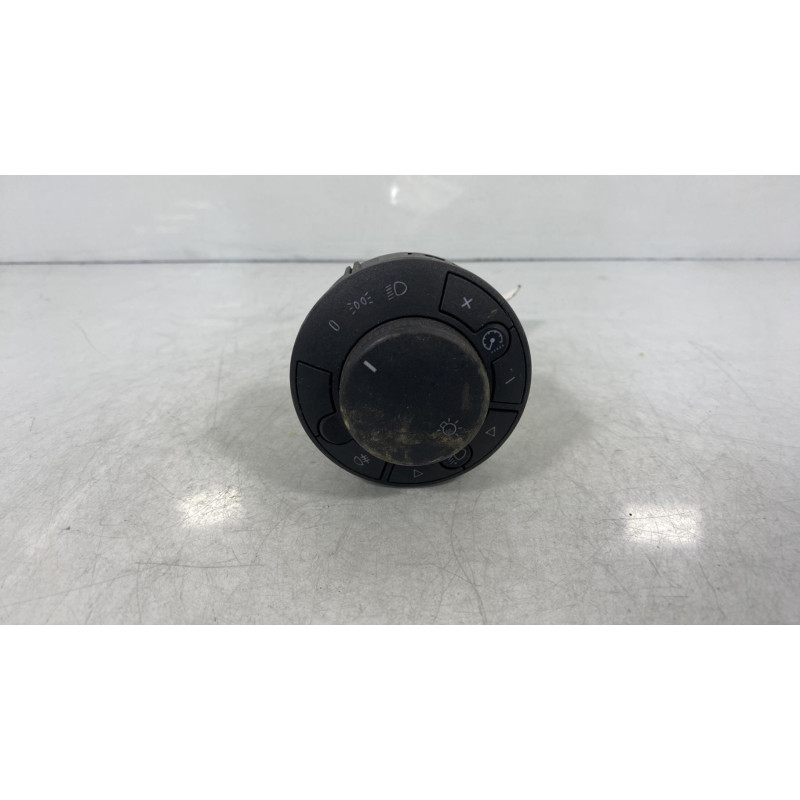 Commande de phare OPEL CORSA D Photo n°1