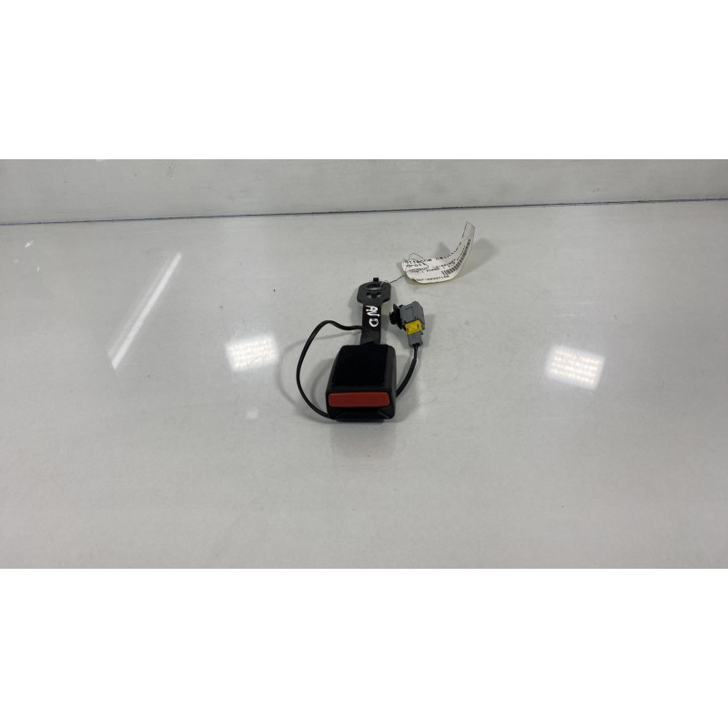 Attache ceinture avant droit PEUGEOT 208 1 Photo n°3