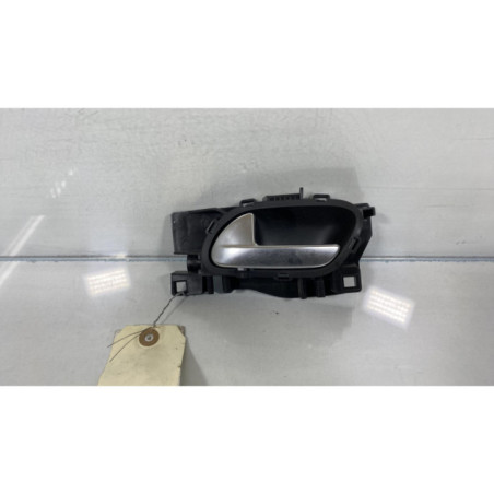 Poignee interieur arriere gauche PEUGEOT 208 1