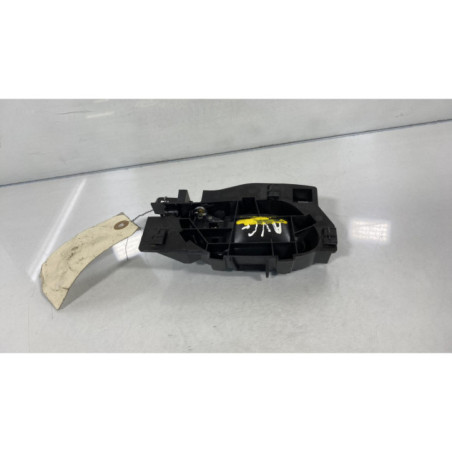 Poignee interieur avant gauche PEUGEOT 208 1