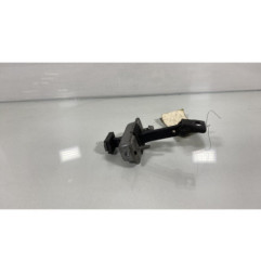 Arret de porte avant droit PEUGEOT 208 1