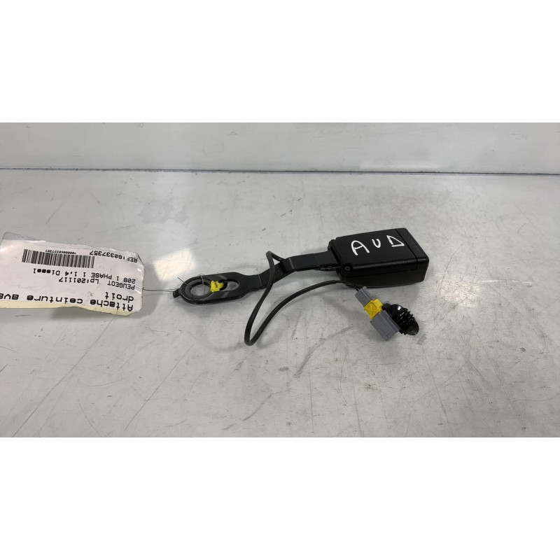 Attache ceinture avant droit PEUGEOT 208 1 Photo n°3