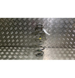 Ressort de suspension arriere droit PEUGEOT 208 1 Photo n°1