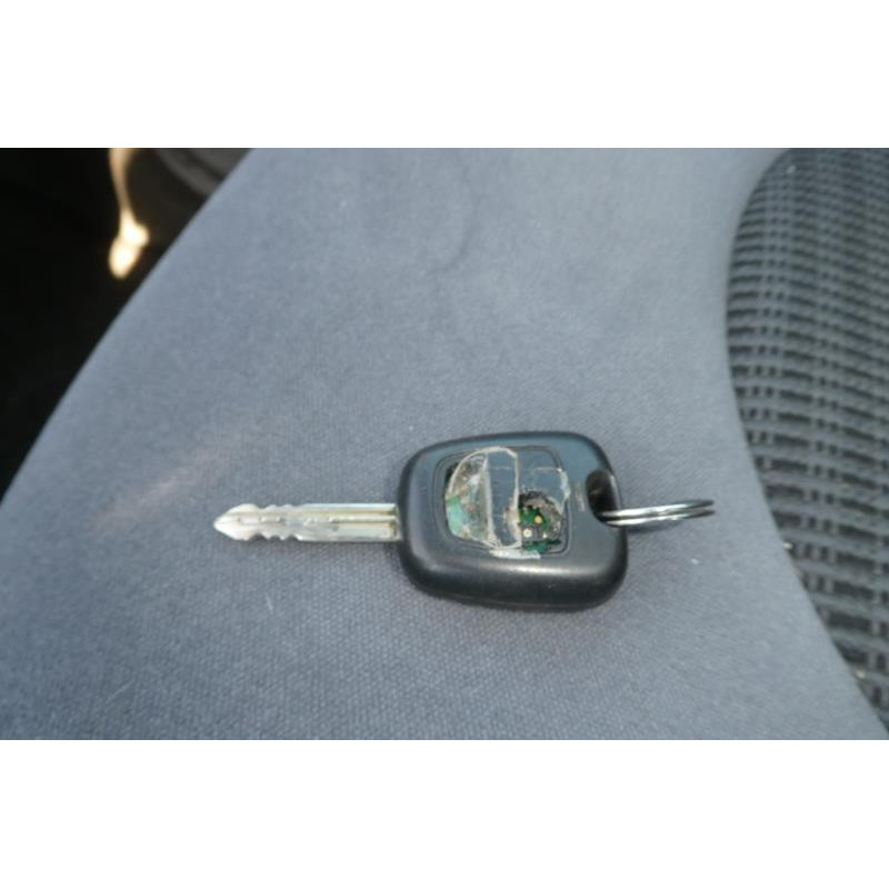 Pretensionneur de ceinture avant droit CITROEN XSARA PICASSO Photo n°4