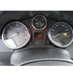 Calculateur moteur PEUGEOT 207