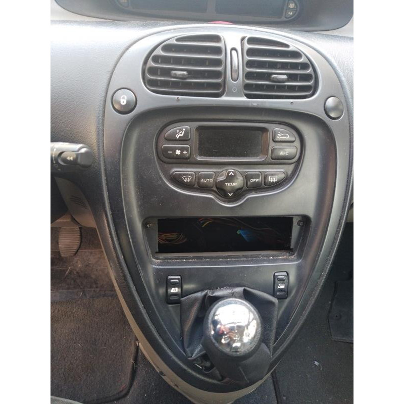 Etrier avant gauche (freinage) CITROEN XSARA PICASSO Photo n°9