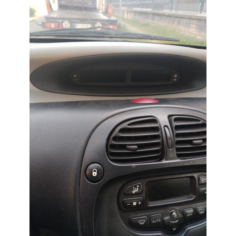 Etrier avant gauche (freinage) CITROEN XSARA PICASSO Photo n°10