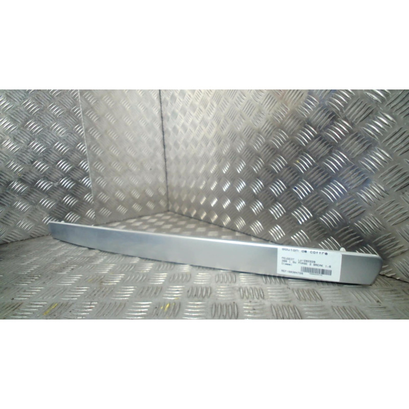 Bouton de coffre PEUGEOT 308 1 SW Photo n°3