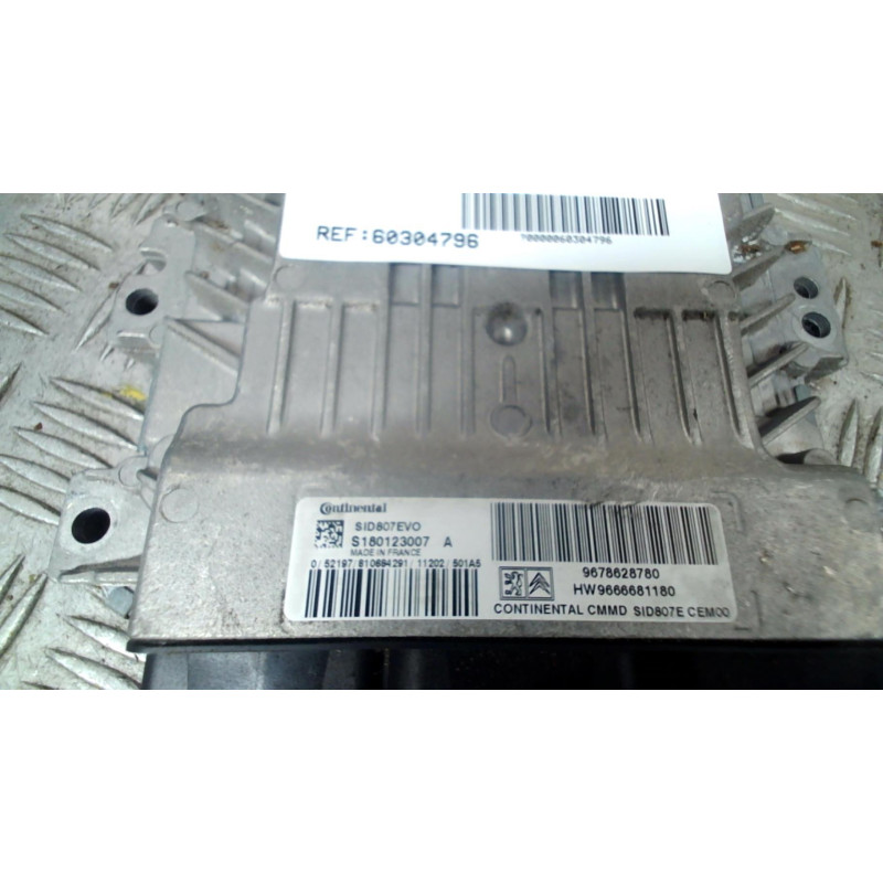 Calculateur moteur PEUGEOT 308 1 SW Photo n°2