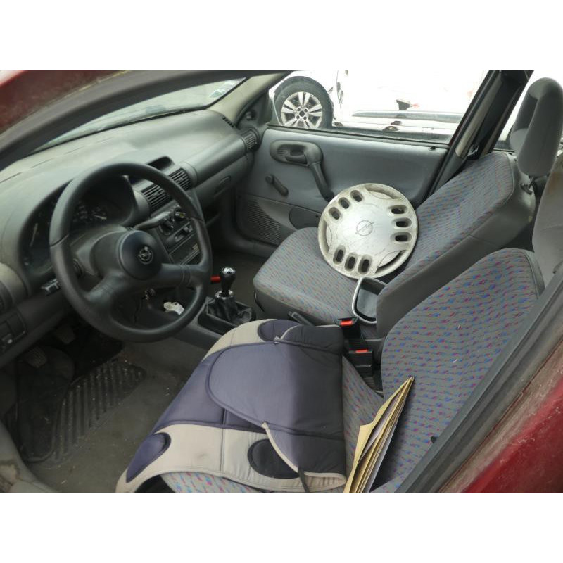 Feu arriere principal droit (feux) OPEL CORSA B Photo n°5